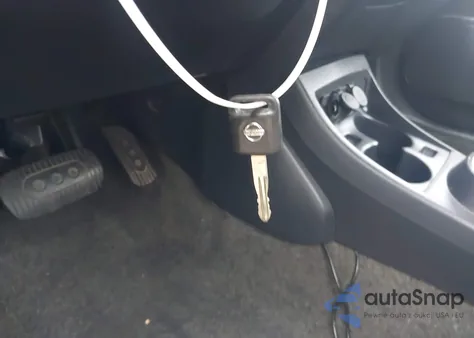 2008 Nissan Versa 1.8S z USA, uszkodzony, nr VIN 3N1BC13E58L375476